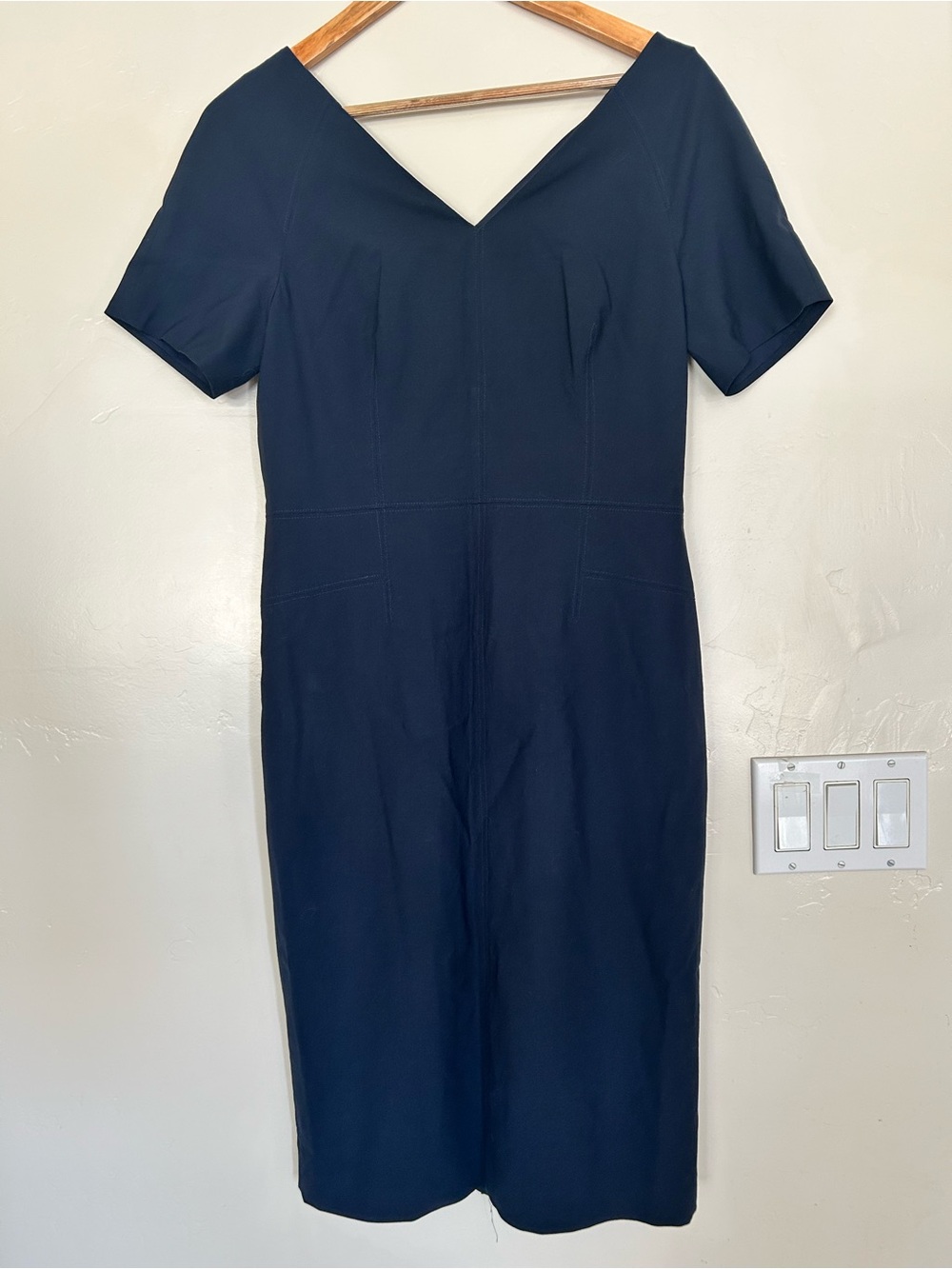 Banana Republic NWT V-Neck Knee Length 8 Sheath Dress Navy Blue Lined